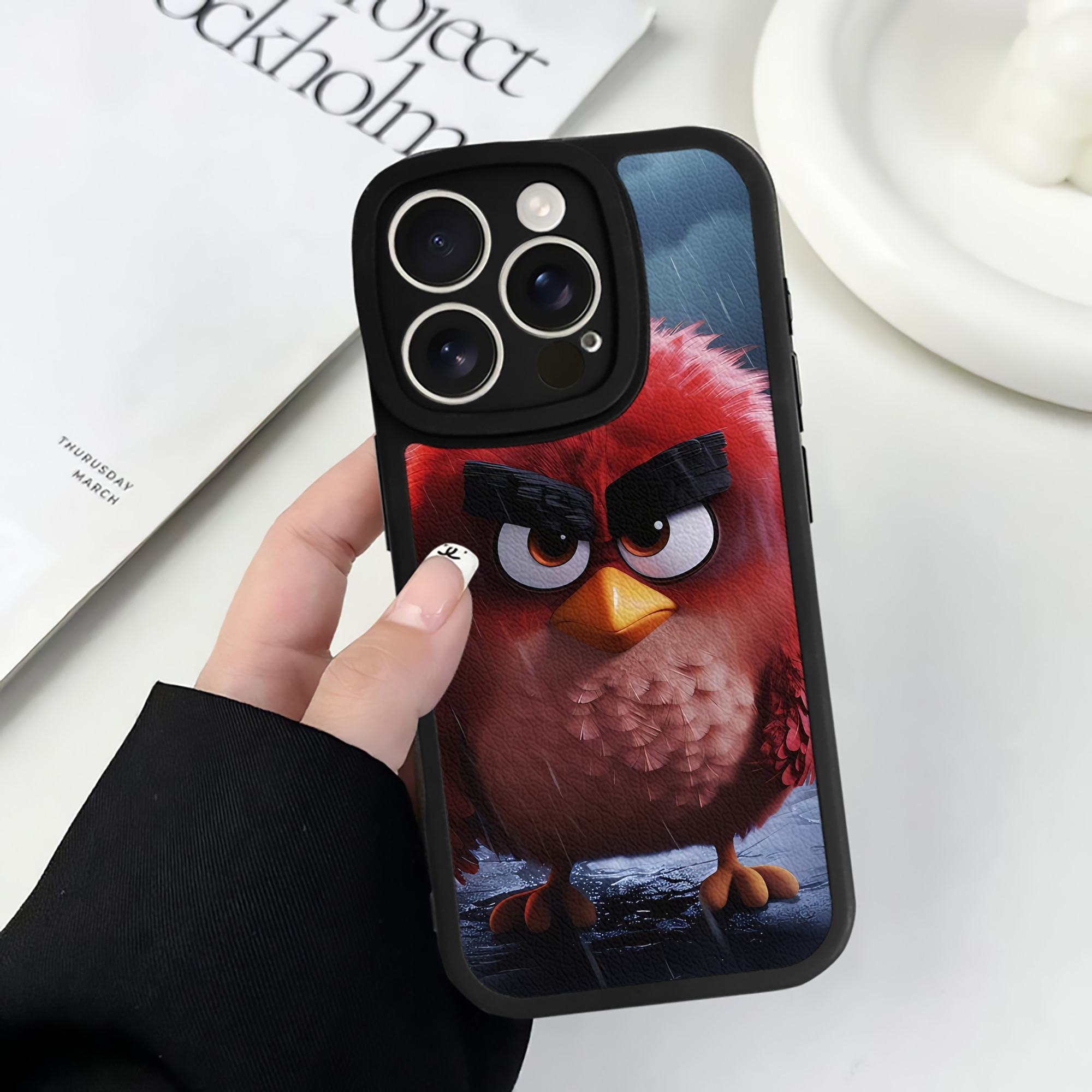（画像用） Angry Birds アングリーバード 【iPhone 16シリーズ対応】シリコンスマホケース（レザー調） 材質：シリコン